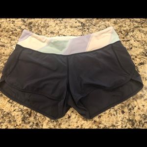 Lululemon navy speed shorts- size 6